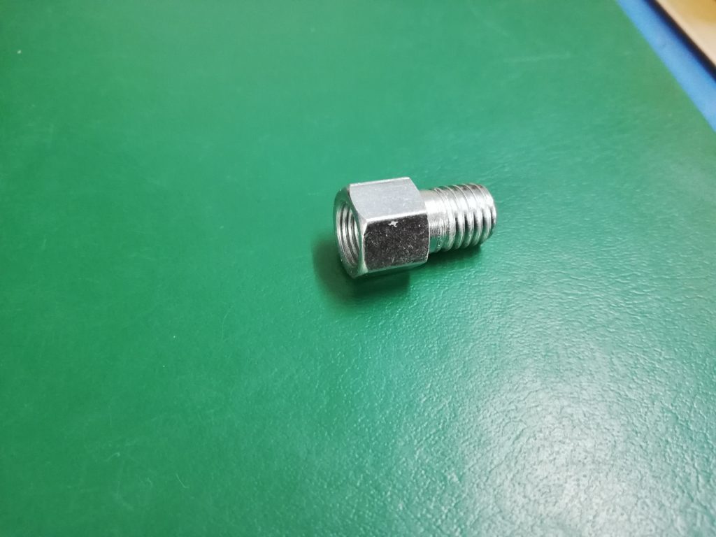 Adapter M10x1.5a-M10x1i