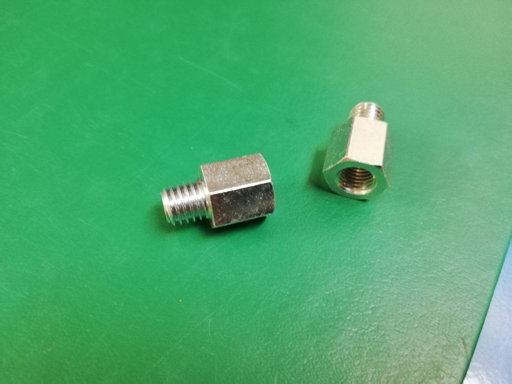 Adapter M8x1.25a-M8x1i