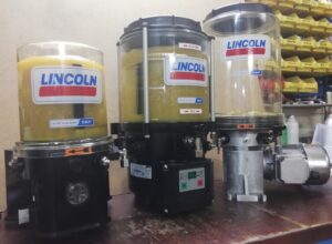 Lincoln Pumpen; für  Fett und Öl. Bis 350Bar bis 30 Pumpenabgänge.